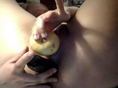 Webcam cucumber and zucchini anal and pussy