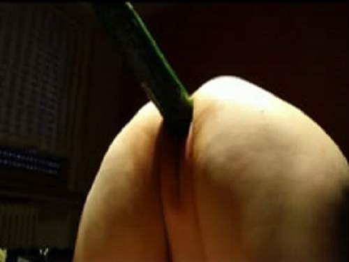 Webcam mature cucumber penetration in bloody period