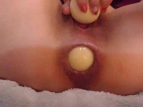 Shocking webcam girl billiard ball full anal insertion