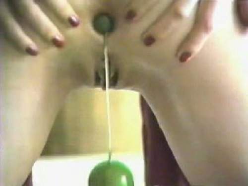 Amazing gift for her husband – vintage video with anal gaping