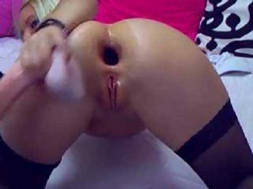 Playful blonde webcam with huge gaping anus