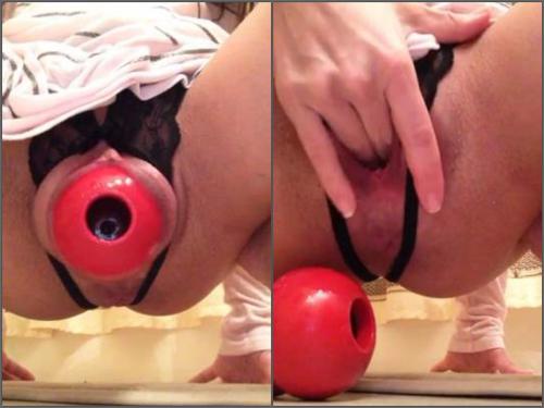 Webcam amazing girl closeup birthing huge kong ball