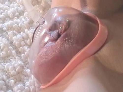 Solo vaginal vacuum pumping horny girl close up