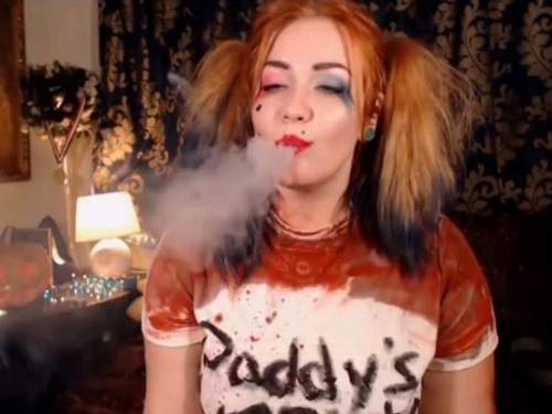 Smoking Harley Quinn deepthroat fuck solo – Halloween porn 2017