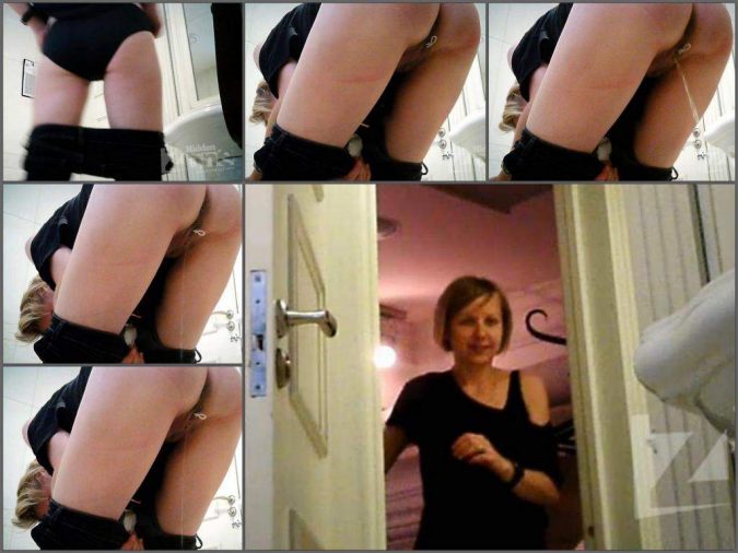 Unique Voyeur Toilet Peeing Porn With Russian Milf Amateur Feti