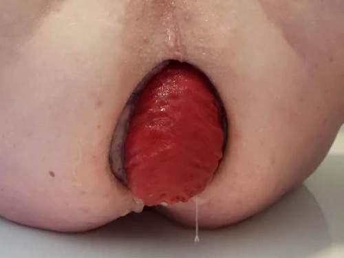 Male stretched his awesome huge anal prolapse – 3 clips pack