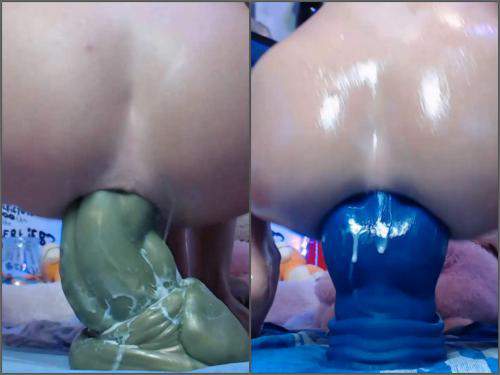 Siswet19 bad dragon dildo and other toys in her gaping hole