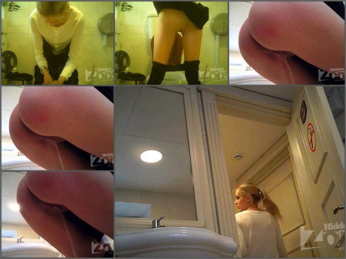 peeing fetish,pissing porn,big ass girl,russian girl spy porn,spy video,hidden toilet cam,cute blonde piss,piss fetish girl