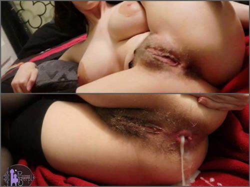 Amateur Hairy Wife Creampie