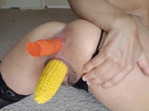 food porn,food sex,plastic girl porn,double penetration,vegetable anal,corn anal,hairy pussy,brunette porn