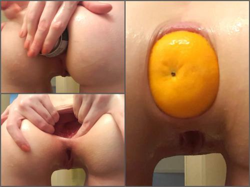 ClarissaClementine Ultimate Anal Play,ClarissaClementine 2022,ClarissaClementine bottle anal,tin anal,tin penetration,can penetration,orange anal,huge anal gape,anal stretching,deep fisting,girl gets fisted