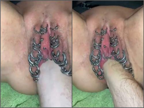 Piercing sletje Fisting with surprise,Piercing sletje fisting video,piercing labia,piercing pussy closeup,hard fisting sex video