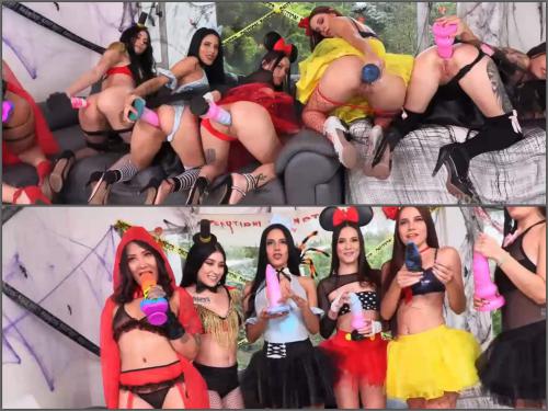 Alexa Lewis, Michelle Anderson, Luana Honey and GFs Halloween porn